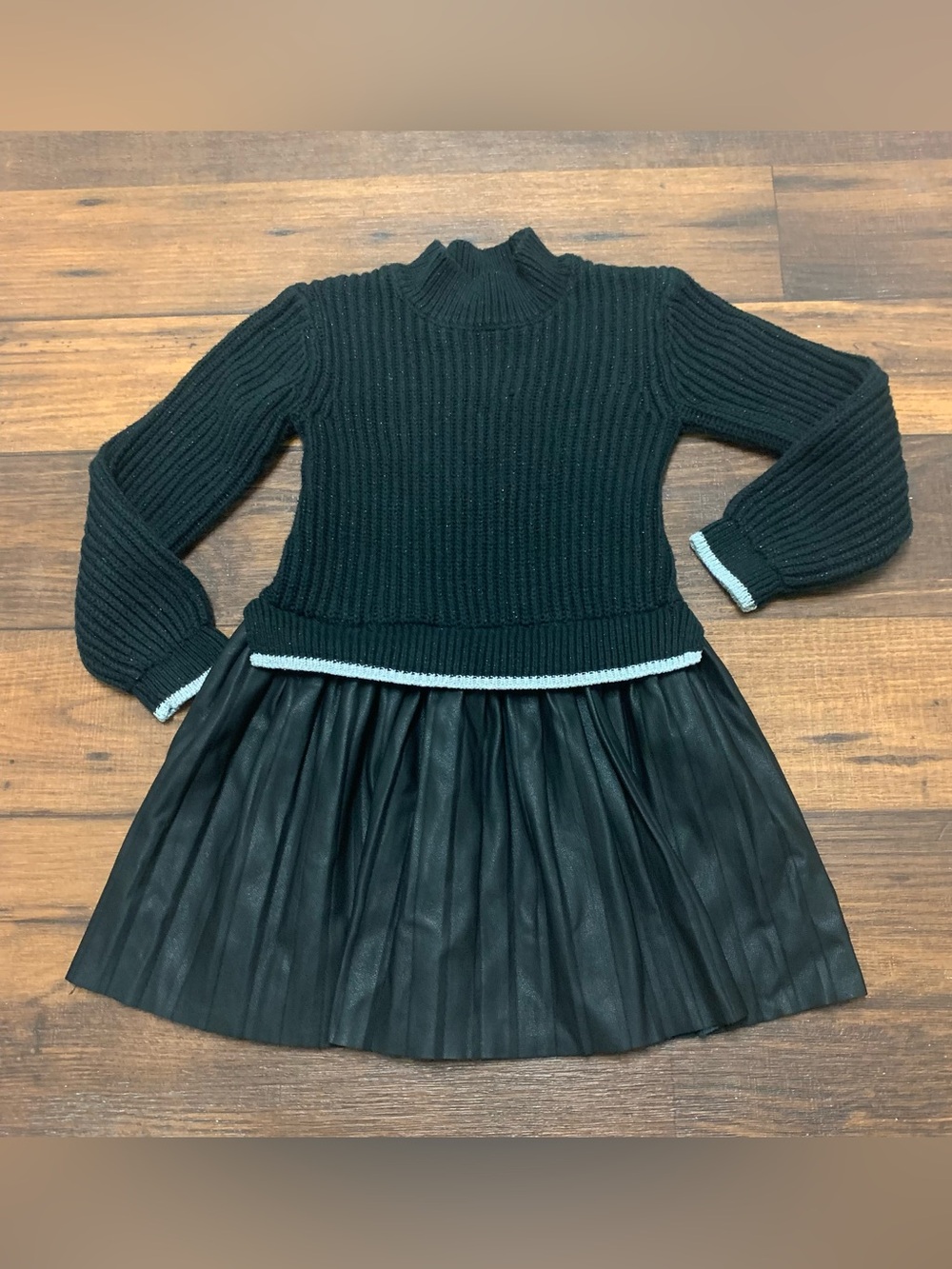Rachel Zoe Girls S 5/6 Black Ribbed Knit Sweater and Faux Leather Pleated Dress